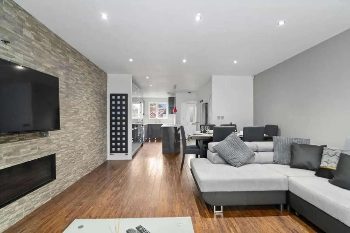 Superb Stonewall Terrace London United Kingdom